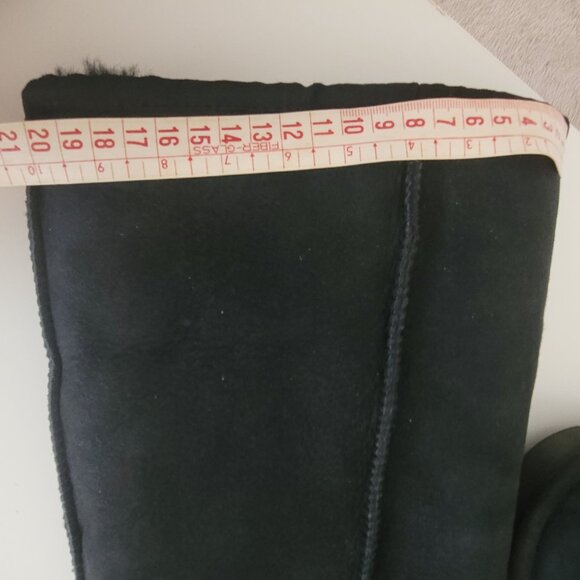 UGG Women's Classic Tall II Winter Boot. - Picture 8 of 10